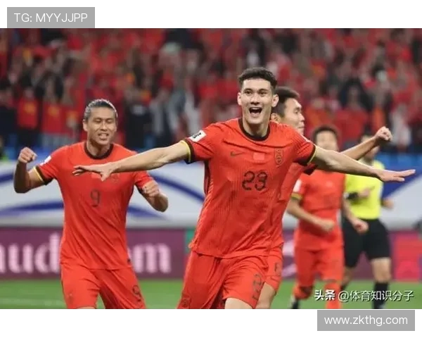 中国男足迎来重大突破主场逆转劲敌展现全新战术体系与团队精神