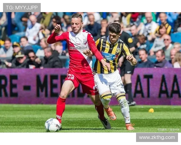 埃因霍温主场迎战乌德勒支争夺联赛重要积分之战